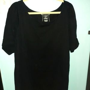 EUC. LANE BRYANT T-SHIRT. PLUS SIZE. 26/28.